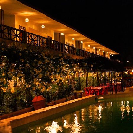 Bamboo Garden Hotel Serrekunda Eksteriør billede